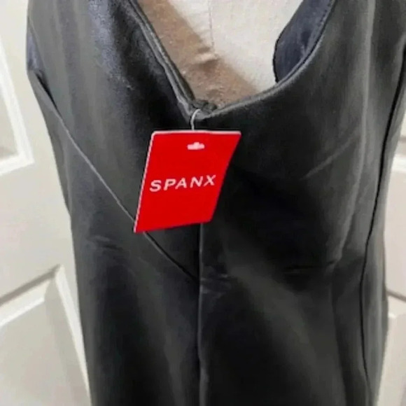 NEW Spanx Leather Like Sleeveless Sheath Dress Black‎  Women’s Size large NWT - Picture 9 of 13
